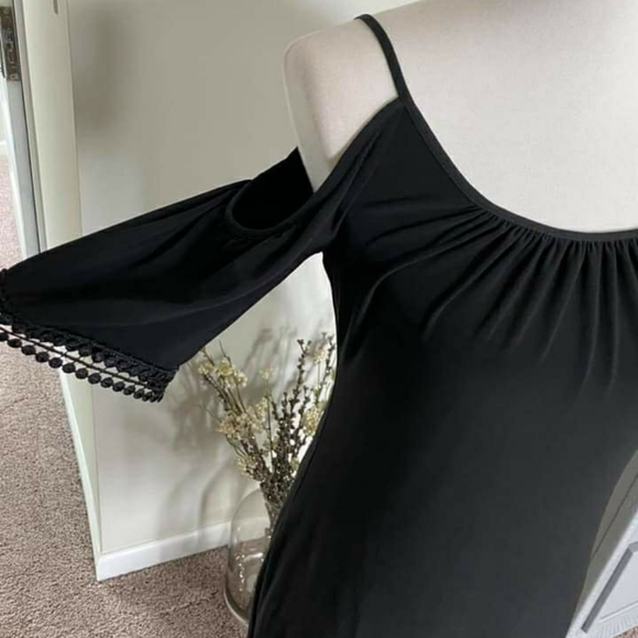 White House black market dress - Picture 4 of 4